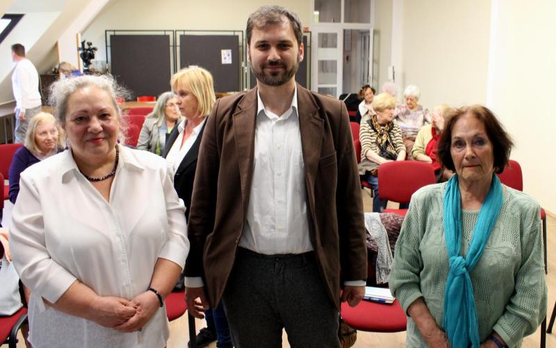 Kép: Boldogasszony-k�polna �s tornacsarnok