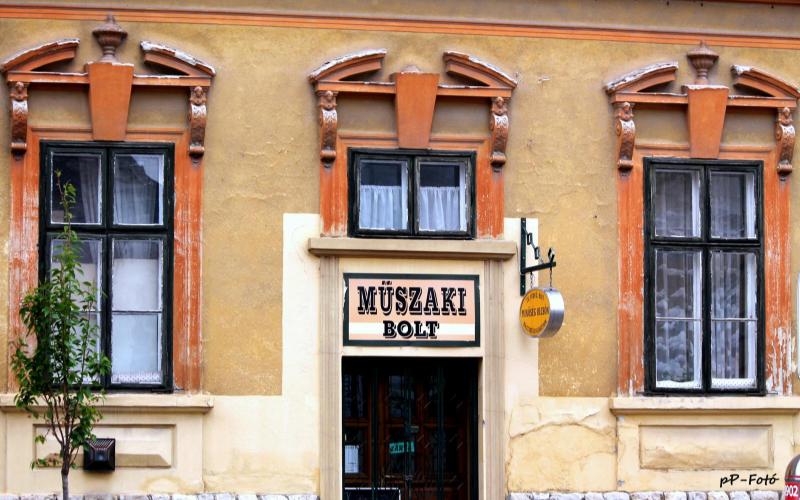 Kép: V�rosv�d�k: f�kuszban az �p�tett �r�ks�g
